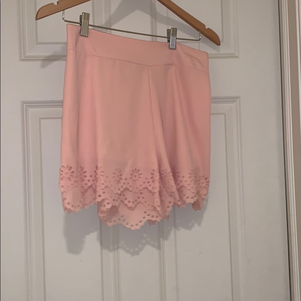 Floral salmon shorts